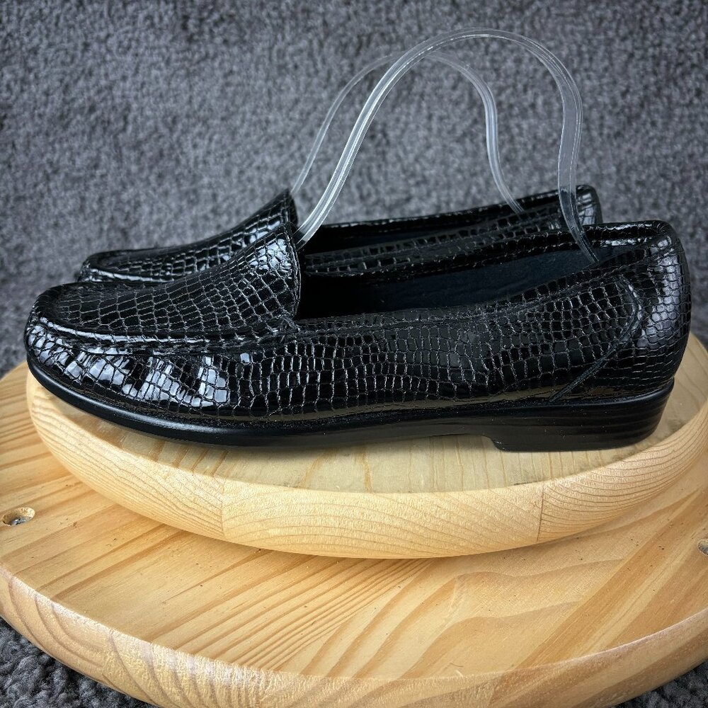 SAS Shiny Black Textured Loafers